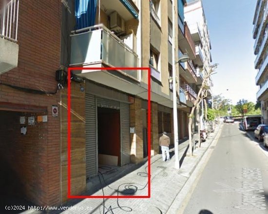 Local comercial en venta  en Esplugues de Llobregat - Barcelona