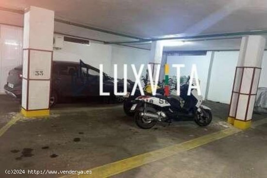  EN VENTA PLAZA DE GARAJE EN EL CENTRO DE LOS CRISTIANOS 