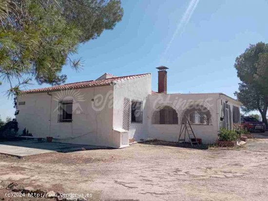 Casa de campo-Masía en Venta en Almansa Albacete