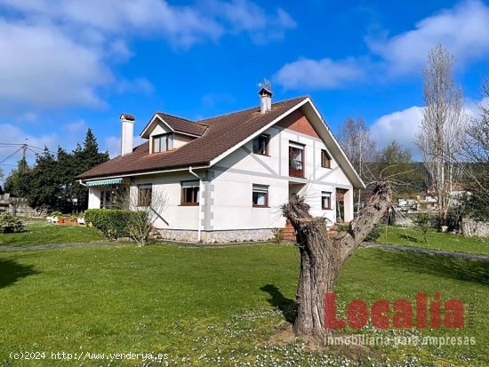 Hermoso chalet con terreno en Arnuero, Cantabria