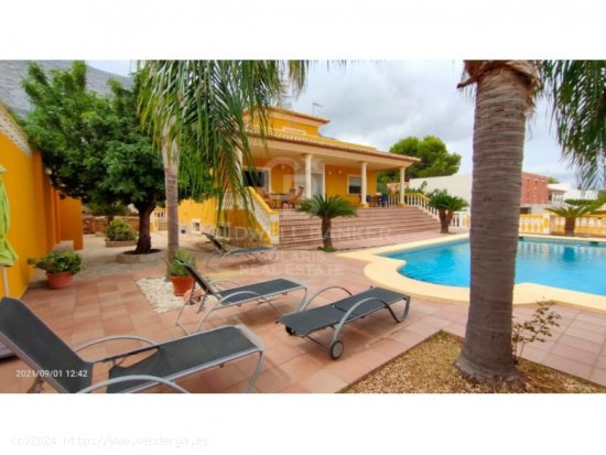  Casa-Chalet en Venta en Denia Alicante 