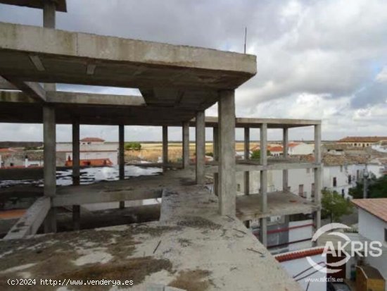 EDIFICIO CENTRICO EN CONSTRUCCIÓN EN OCAÑA