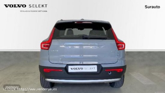 Volvo XC40 XC40 Core, B3 Mild hybrid, Gasolina de 2024 con 10 Km por 38.000 EUR. en Cadiz