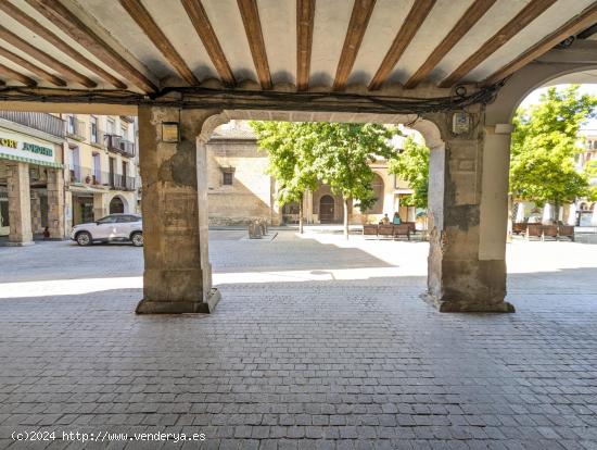 Local comercial en Estella - NAVARRA