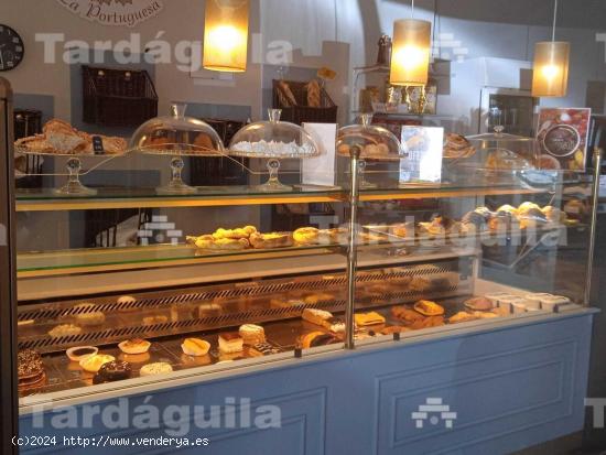 TRASPASO Y ALQUILER DE LOCAL PANADERÍA, PASTELERÍA Y DEGUSTACIÓN DE CAFÉ. - SALAMANCA