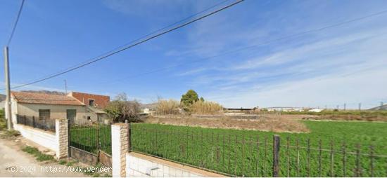 CASA CON PARCELA EN ORIHUELA - ALICANTE