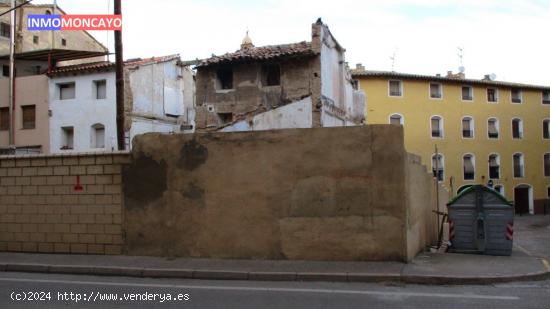 Se venden casa y terreno para edificar, centro Tarazona - ZARAGOZA