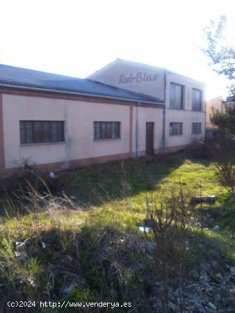 SE VENDE NAVE INDUSTRIAL EN DURUELO DE LA SIERRA - SORIA