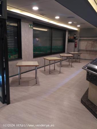 SE VENDE BAR- RESTAURANTE EN ALMAZÁN LISTO PARA FUNCIONAR - SORIA