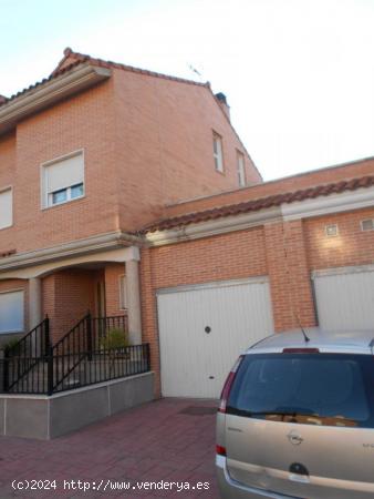 SE VENDE UNIFAMILIAR EN BORJA - ZARAGOZA