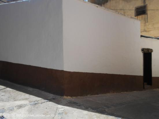 SE VENDE GARAJE Y BODEGA EN SAN MIGUEL - ZARAGOZA