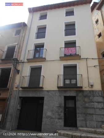  SE VENDE PISO TOTALMENTE REFORMADO EN PLAZA ESPAÑA - ZARAGOZA 