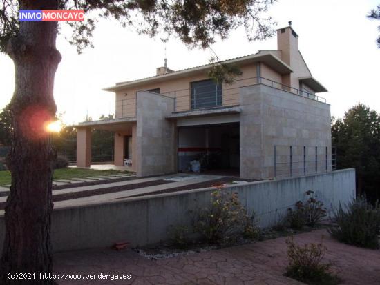 SE VENDE MAGNÍFICO CHALET EN URBANIZACIÓN AMIGOS DEL MONCAYO - ZARAGOZA