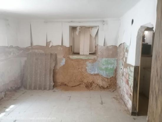 Vendo casa para reformar en el centro de Monteagudo - NAVARRA