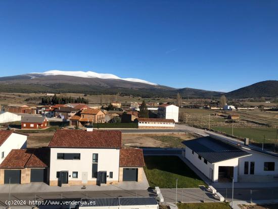 Se Vende en olvega - SORIA