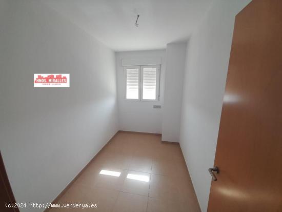 Se vende Piso en Urbanizacion de Dolores - ALICANTE