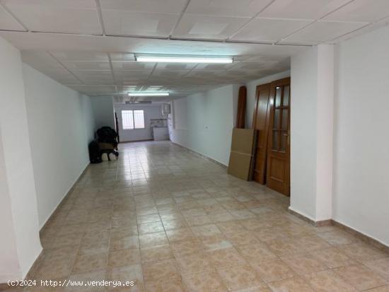 Se vende casa en Pedralba - VALENCIA