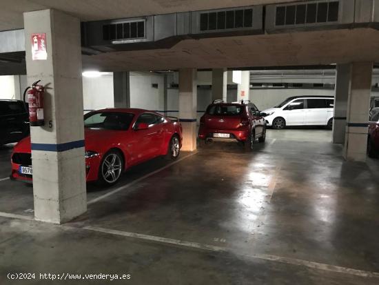 PLAZA DE PARKING PARA ALQUILAR EN LA CALLE BALBOA - BARCELONA