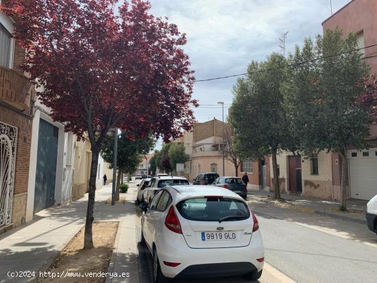 LOCAL COMERCIAL EN ALQUILER - TARRAGONA