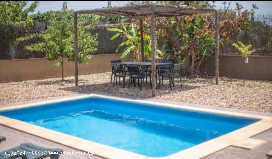 Casa independiente con vistas al mar y gran terraza panorámica. - TARRAGONA