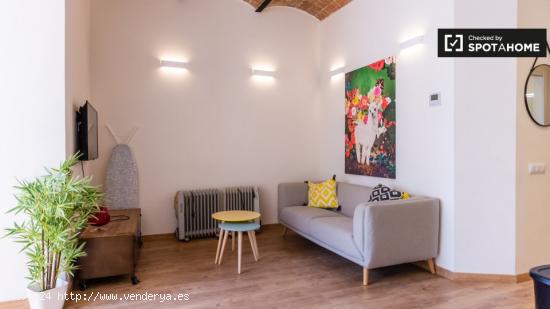 Elegante apartamento de 3 dormitorios en alquiler en Poblenou - BARCELONA