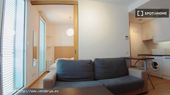 Acogedor apartamento de 1 dormitorio en alquiler en Centro - MADRID