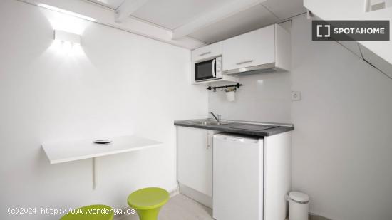 Apartamento de estudio mínimo en Usera - MADRID