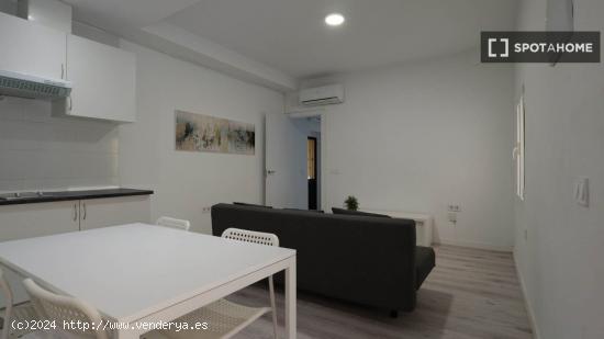 Apartamento de 1 dormitorio en alquiler en Madrid - MADRID