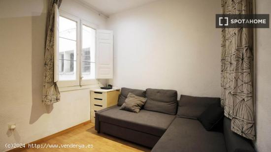 Apartamento de 2 dormitorios en alquiler en Barrio De Las Letras - MADRID