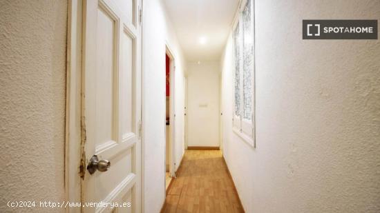 Apartamento de 2 dormitorios en alquiler en Barrio De Las Letras - MADRID