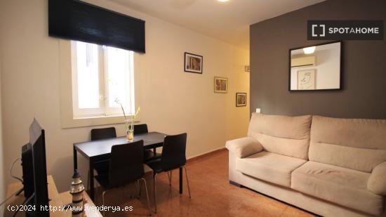 Apartamento de 2 dormitorios en alquiler en Justicia - MADRID