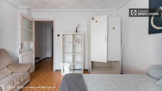 Habitaciones en alquiler en el apartamento de 5 dormitorios en Benimaclet - VALENCIA