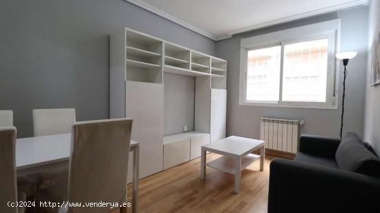  Se alquila apartamento de 1 dormitorio en Valdeacederas - MADRID 