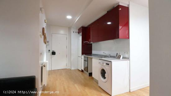  Apartamento de 1 dormitorio en alquiler en Madrid - MADRID 