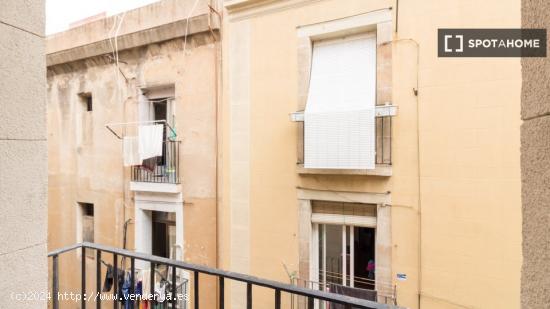 Apartamento entero de 2 dormitorios en Barcelona. - BARCELONA