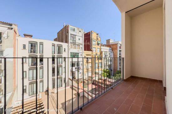 Piso de 2 habitaciones en alquiler en Sants-Montjuïc - BARCELONA