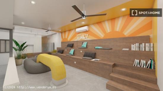 Vive la experiencia de co-living en el corazón de Málaga - MALAGA