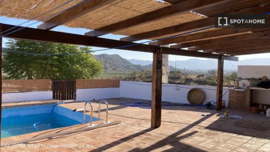 Casa de 2 dormitorios en alquiler en Campanillas, Málaga - MALAGA