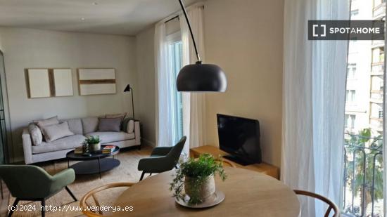 Apartamento entero de 2 dormitorios en Barcelona. - BARCELONA