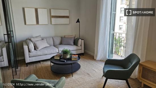 Apartamento entero de 2 dormitorios en Barcelona. - BARCELONA