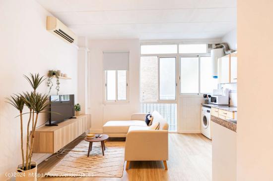  Apartamento luminoso y moderno a unos pasos de La Pedrera - BARCELONA 