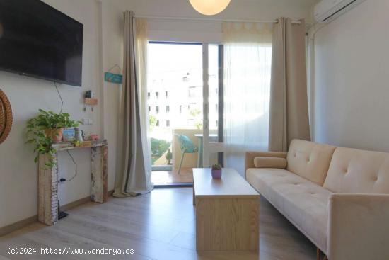  Apartamento tipo estudio en alquiler en Sant Josep De Sa Talaia - BALEARES 