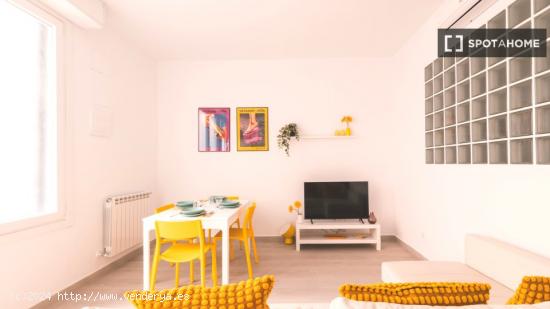 Apartamento de 2 dormitorios en alquiler en Carabanchel - MADRID