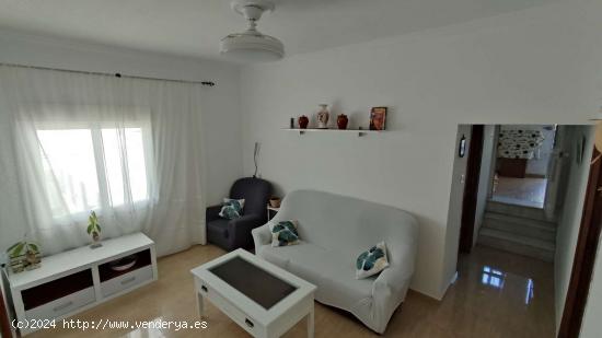  Piso de 3 habitaciones en alquiler en Barbate - CADIZ 