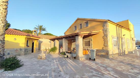 CHALET EN SAN VICENTE DEL RASPEIG- ALICANTE- MORALET- - ALICANTE