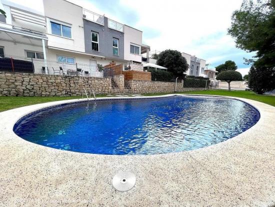 Venta El Albir Chalet adosado 3 dormitorios garaje piscina trastero piscina - ALICANTE