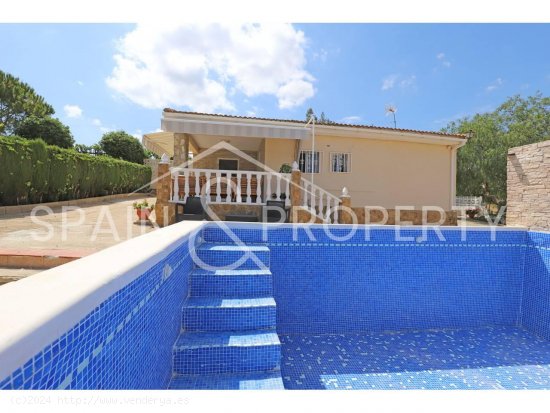 Chalet en venta en Monserrat (Valencia)