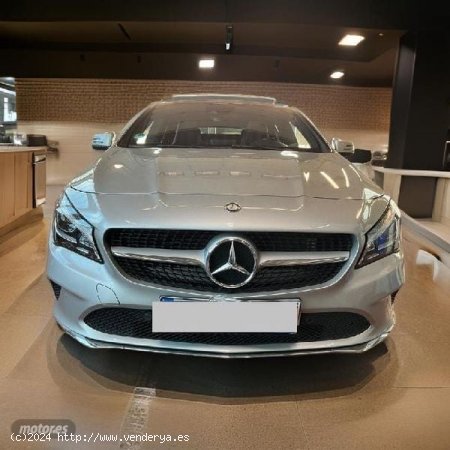 Mercedes Clase CLA CLA 200 d Shooting Brake  Autom Piel GPS  de 2019 con 99.000 Km por 19.900 EUR. e