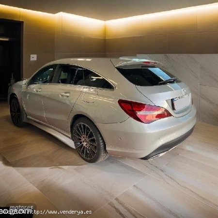 Mercedes Clase CLA CLA 200 d Shooting Brake  Autom Piel GPS  de 2019 con 99.000 Km por 19.900 EUR. e