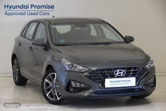 Hyundai i30 1.5 DPI Klass SLX 110 de 2023 con 21.395 Km por 19.200 EUR. en Alicante